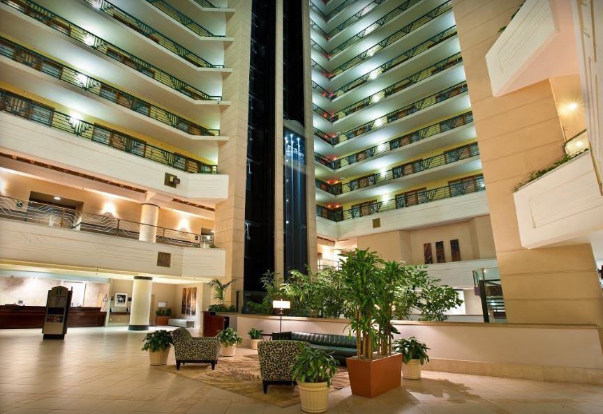 Embassy Suites By Hilton Indianapolis Downtown Exterior foto